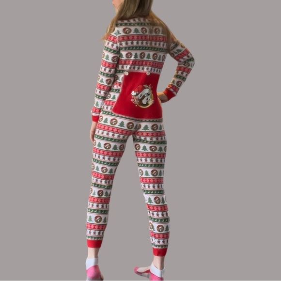 Buc-ee's Striped Christmas Onesie Youth Large - Picture 12 of 12